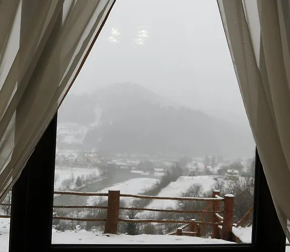 Orman Evi Goyra Yaremche